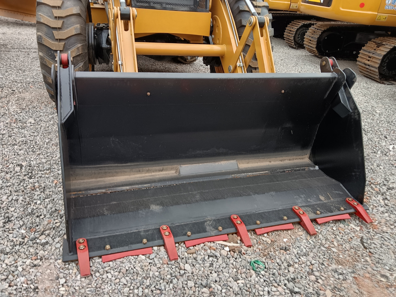 Багер-товарач JCB 4CX 100% NEW: снимка 7 Багер-товарач JCB 4CX 100% NEW: снимка 7