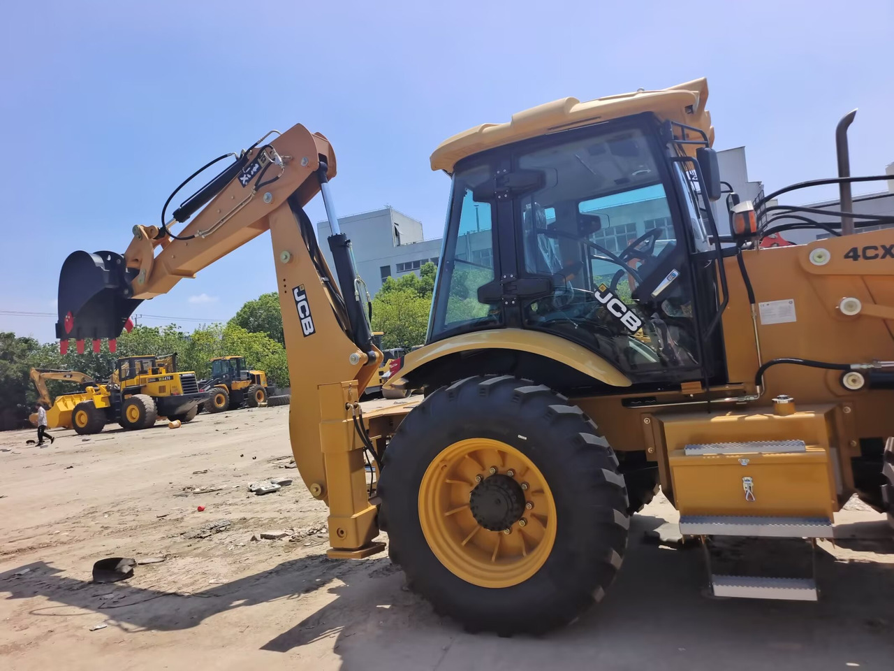 JCB 4CX BRAND NEW - Багер-товарач: снимка 5 JCB 4CX BRAND NEW - Багер-товарач: снимка 5