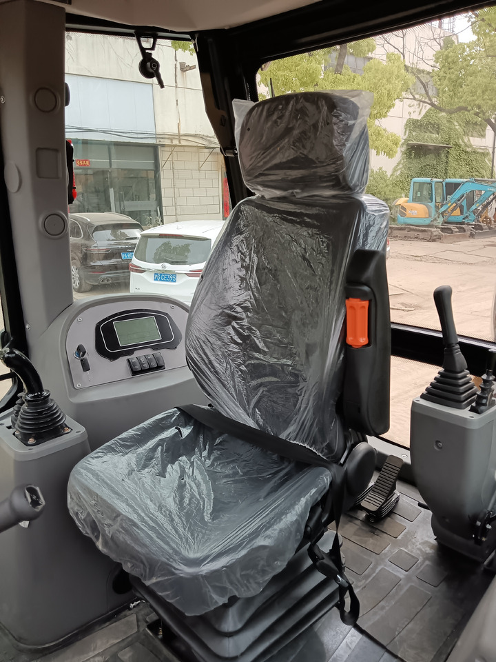 JCB 4CX BRAND NEW - Багер-товарач: снимка 5 JCB 4CX BRAND NEW - Багер-товарач: снимка 5