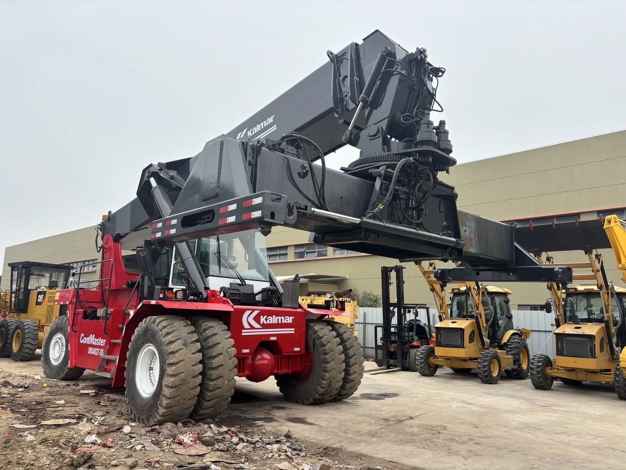 KALMAR DRS4527-S5 DRF450 DRD450 DRT450 - Контейнерен товарач: снимка 2 KALMAR DRS4527-S5 DRF450 DRD450 DRT450 - Контейнерен товарач: снимка 2
