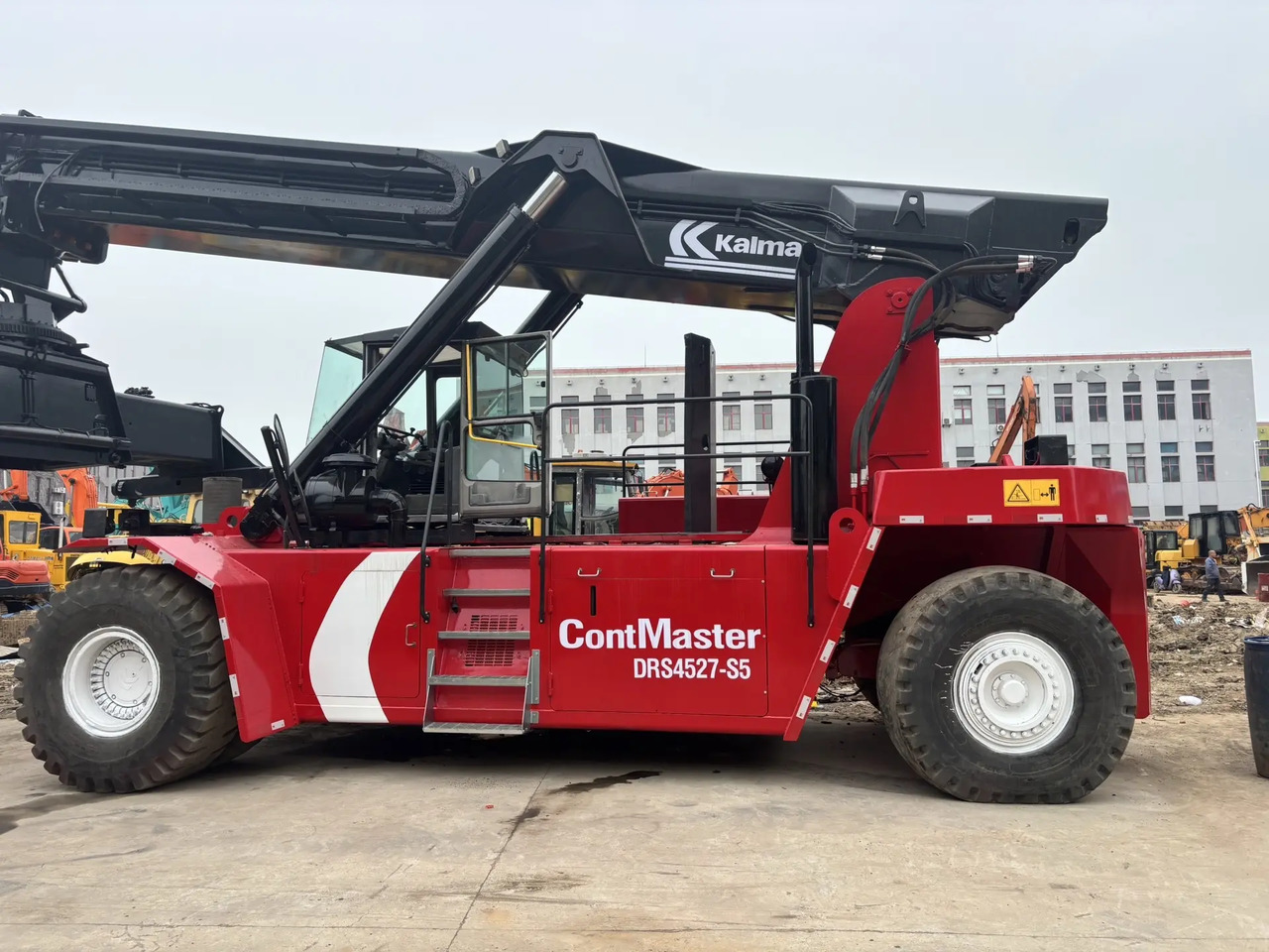 KALMAR DRS4527-S5 - Ричстакер: снимка 1 KALMAR DRS4527-S5 - Ричстакер: снимка 1