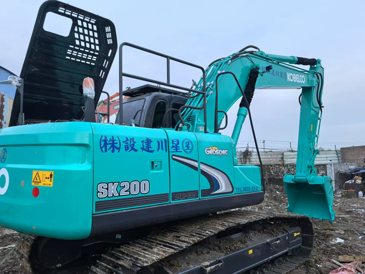 KOBELCO SK200-8 SK 200-8 200 - 8 - Верижен багер: снимка 2 KOBELCO SK200-8 SK 200-8 200 - 8 - Верижен багер: снимка 2