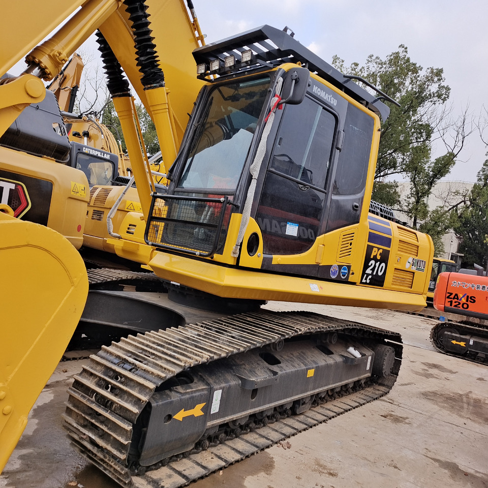 KOMATSU PC210-8 PC210LC - Верижен багер: снимка 2 KOMATSU PC210-8 PC210LC - Верижен багер: снимка 2