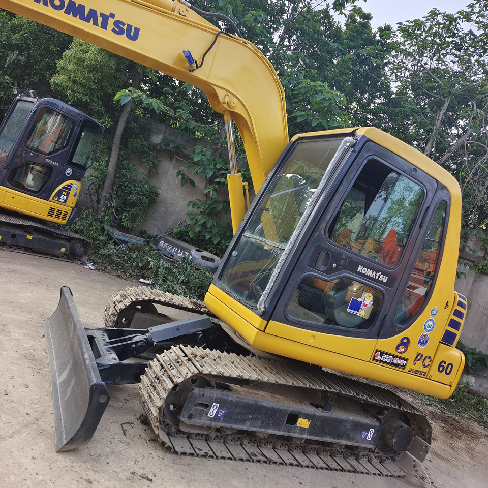 KOMATSU PC60 - Мини багер: снимка 3 KOMATSU PC60 - Мини багер: снимка 3