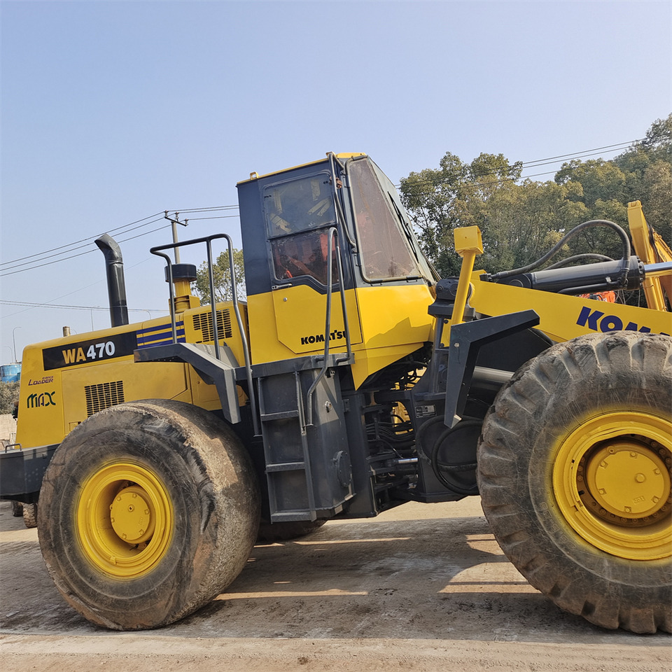 Колесен товарач KOMATSU WA470-3: снимка 1