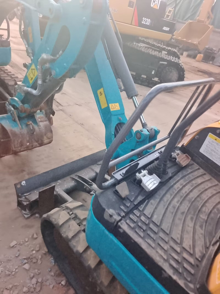 KUBOTA U17 - Мини багер: снимка 2 KUBOTA U17 - Мини багер: снимка 2