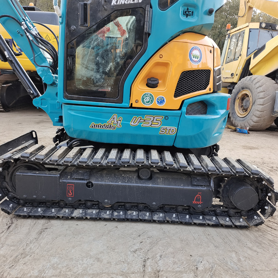 KUBOTA U35 U 35 U 15 U 20 - Мини багер: снимка 3 KUBOTA U35 U 35 U 15 U 20 - Мини багер: снимка 3