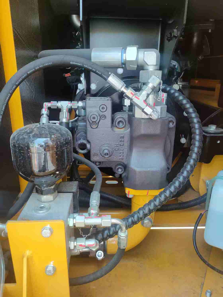LIUGONG 9075FG4 BRAND NEW 7.5 TON DIGGER - Мини багер: снимка 2 LIUGONG 9075FG4 BRAND NEW 7.5 TON DIGGER - Мини багер: снимка 2