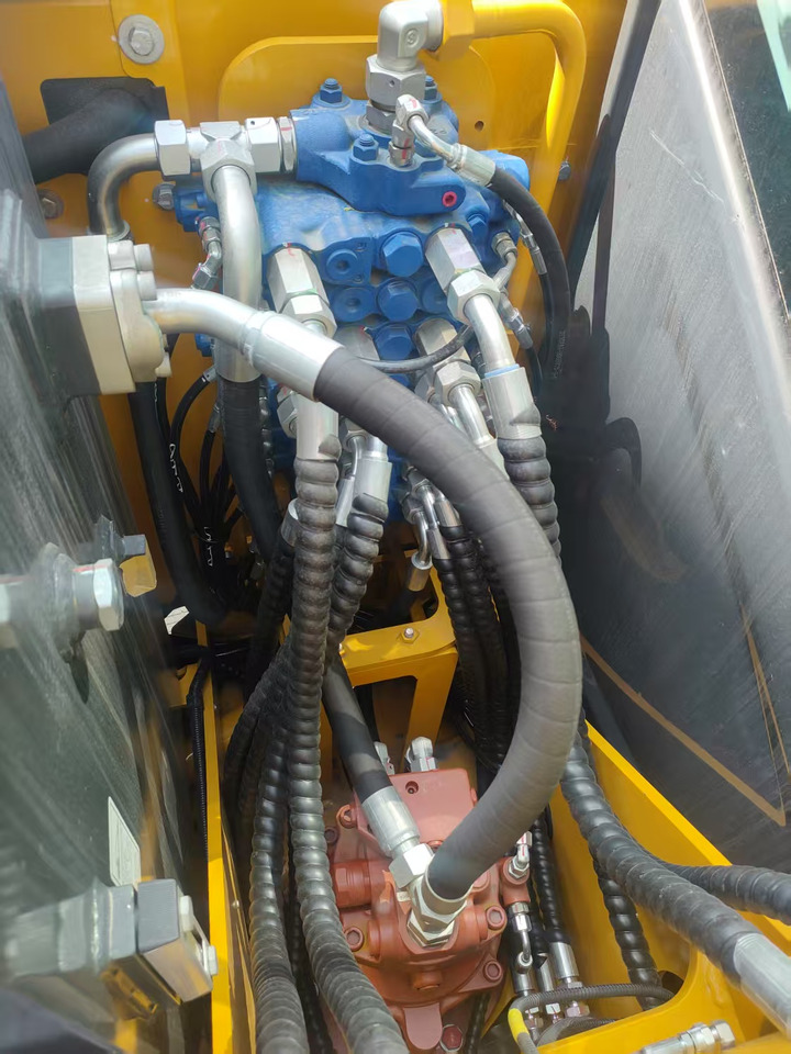 LIUGONG 9075FG4 BRAND NEW 7.5 TON DIGGER - Мини багер: снимка 3 LIUGONG 9075FG4 BRAND NEW 7.5 TON DIGGER - Мини багер: снимка 3