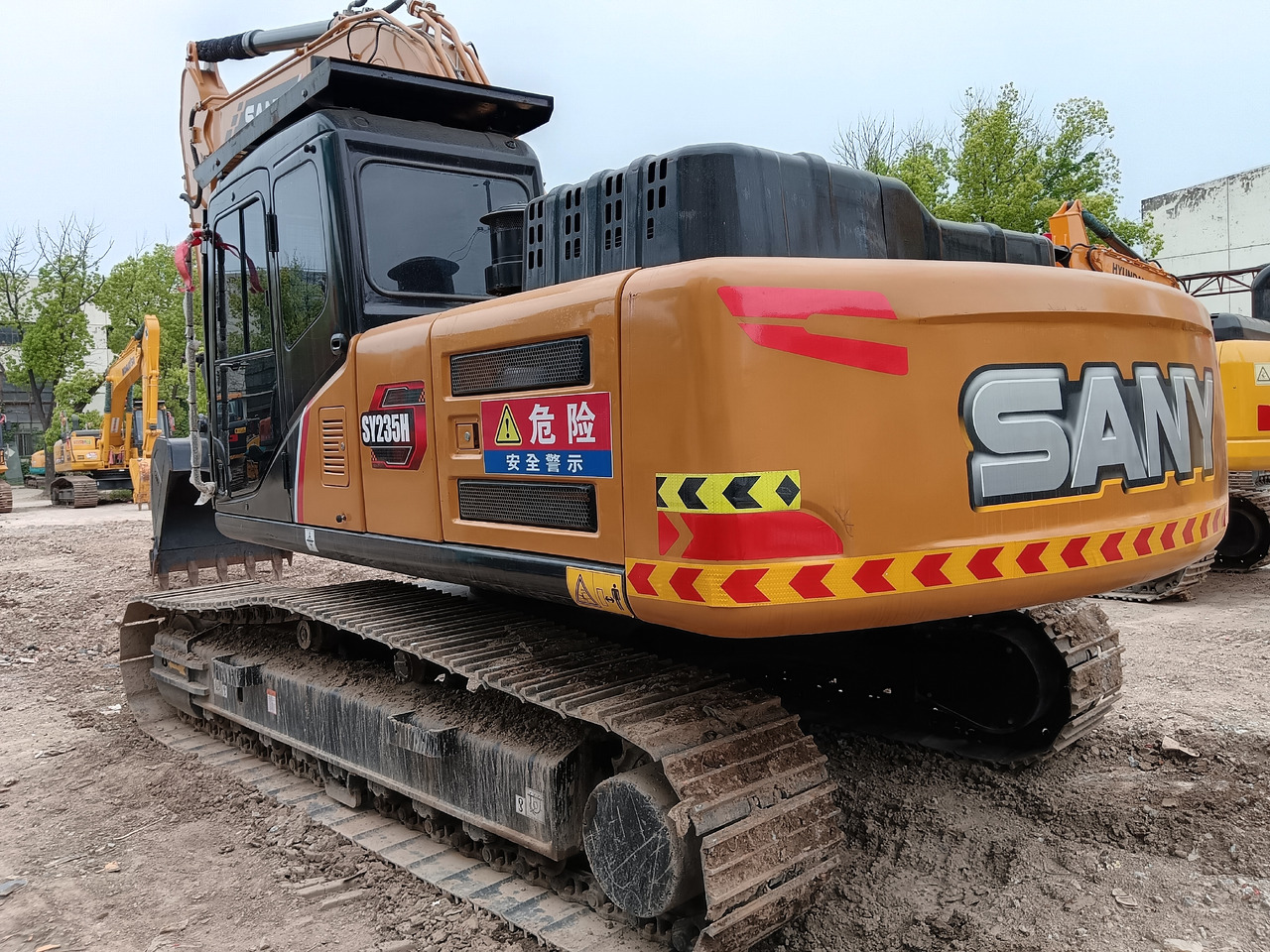 SANY SY 235H - Верижен багер: снимка 1 SANY SY 235H - Верижен багер: снимка 1
