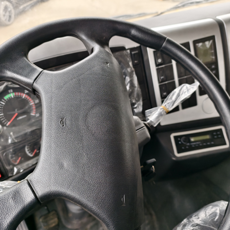 SHACMAN F3000 6*4 8*4 - Самосвал камион: снимка 5 SHACMAN F3000 6*4 8*4 - Самосвал камион: снимка 5