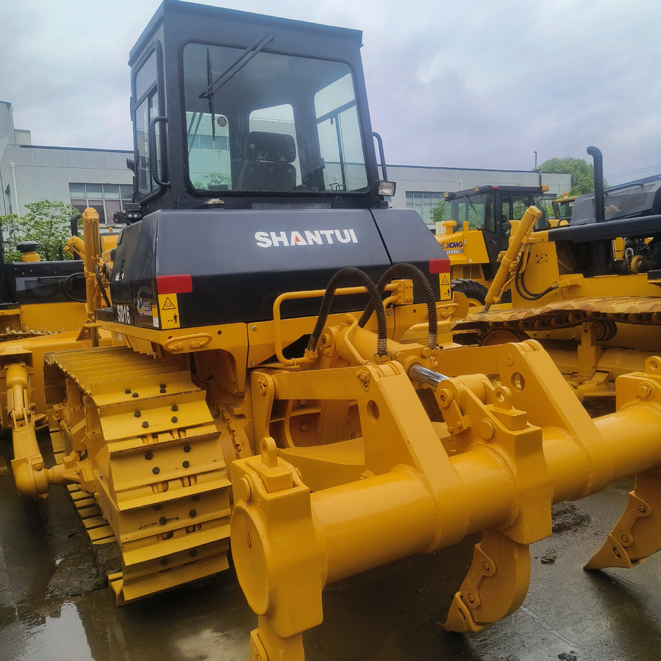 SHANTUI SD16 WITH RIPPER - Булдозер: снимка 2 SHANTUI SD16 WITH RIPPER - Булдозер: снимка 2