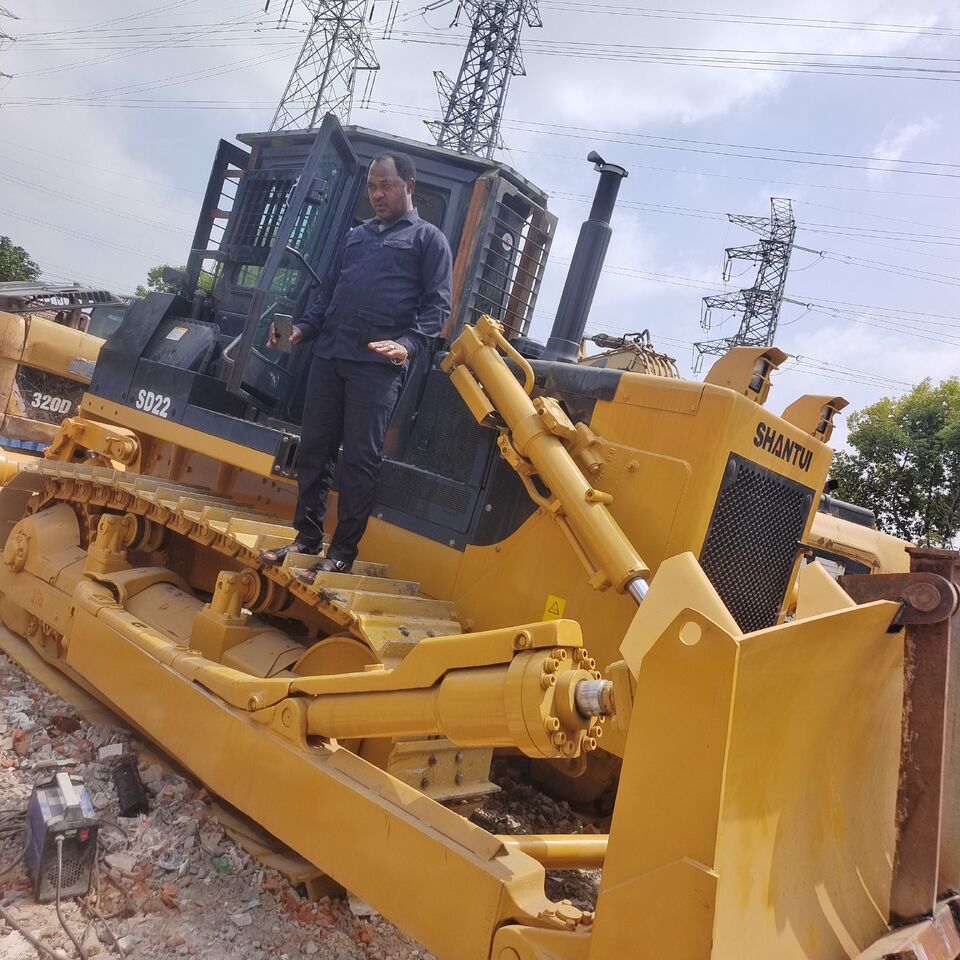 SHANTUI SD22 with Clearing Rake - Булдозер: снимка 4 SHANTUI SD22 with Clearing Rake - Булдозер: снимка 4