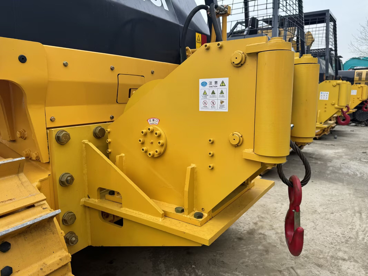 SHANTUI SD22F FORESTRY VERSION WITH WINCH - Булдозер: снимка 4 SHANTUI SD22F FORESTRY VERSION WITH WINCH - Булдозер: снимка 4