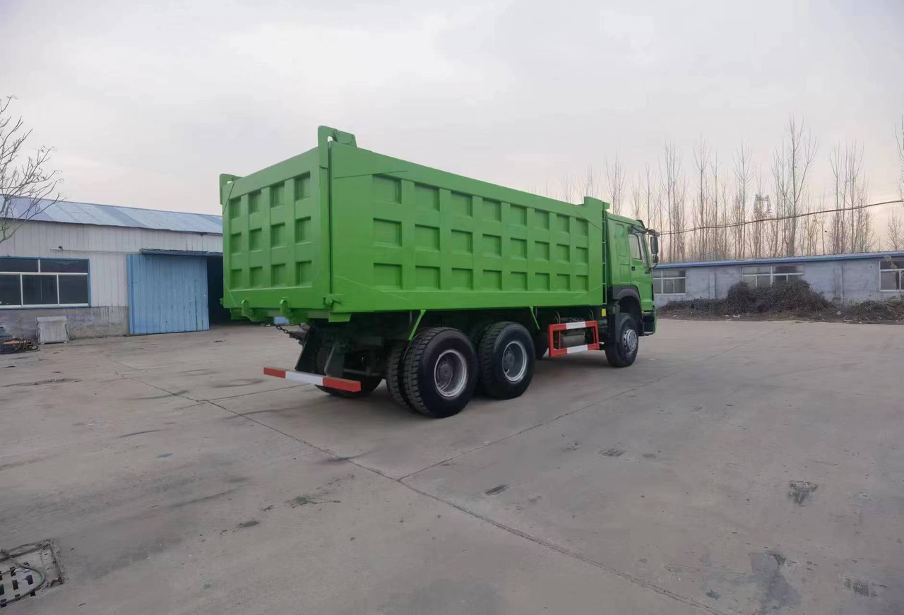 SINOTRUK HOWO 6*4 8*4 DUMP TRUCK - Самосвал камион: снимка 5 SINOTRUK HOWO 6*4 8*4 DUMP TRUCK - Самосвал камион: снимка 5