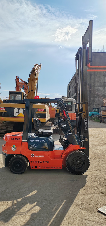 TOYOTA FD30 - Мотокар: снимка 5 TOYOTA FD30 - Мотокар: снимка 5