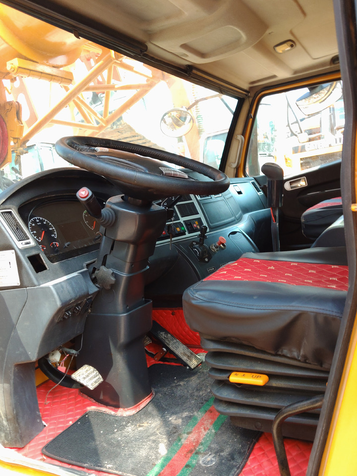 XCMG XCT50K - Автокран: снимка 3 XCMG XCT50K - Автокран: снимка 3