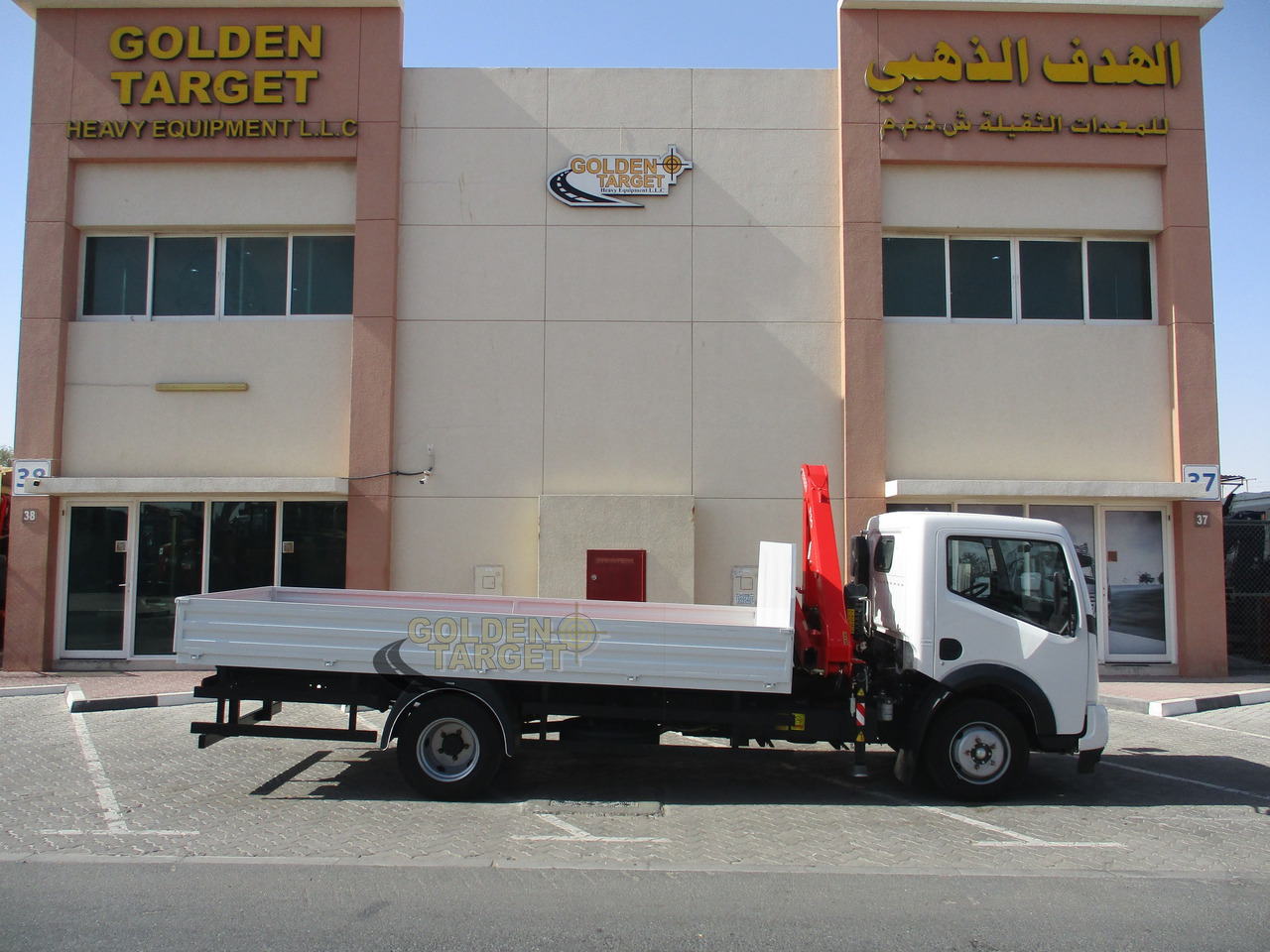 Ashok Leyland PARTNER LX 4x2 with Fassi F50A.022 Crane - Камион с кран: снимка 5 Ashok Leyland PARTNER LX 4x2 with Fassi F50A.022 Crane - Камион с кран: снимка 5