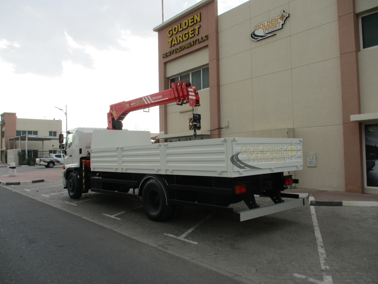 HINO 500 1625 4x2 with SANY PALFINGER SPS16000 Crane - Камион с кран: снимка 4 HINO 500 1625 4x2 with SANY PALFINGER SPS16000 Crane - Камион с кран: снимка 4