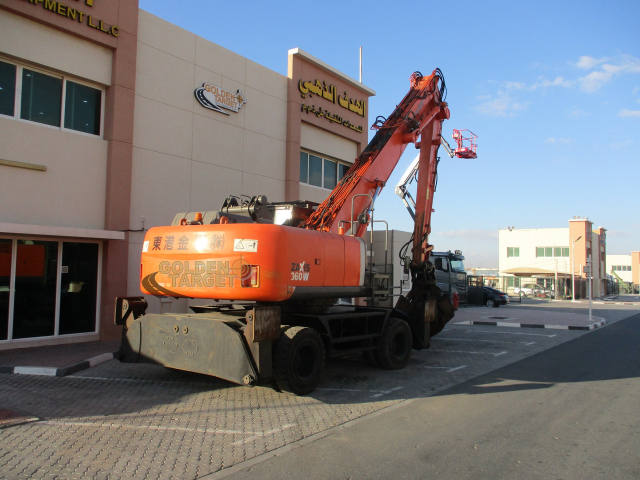 HITACHI ZX360-3 Hydraulic Wheel Excavator - Колесен багер: снимка 4 HITACHI ZX360-3 Hydraulic Wheel Excavator - Колесен багер: снимка 4