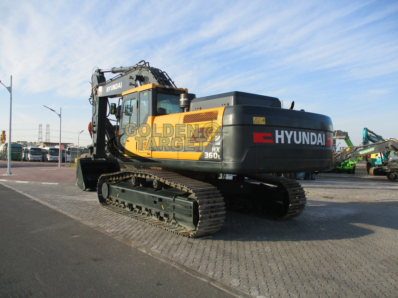 HYUNDAI HX360L Hydraulic Excavator - Багер: снимка 4 HYUNDAI HX360L Hydraulic Excavator - Багер: снимка 4