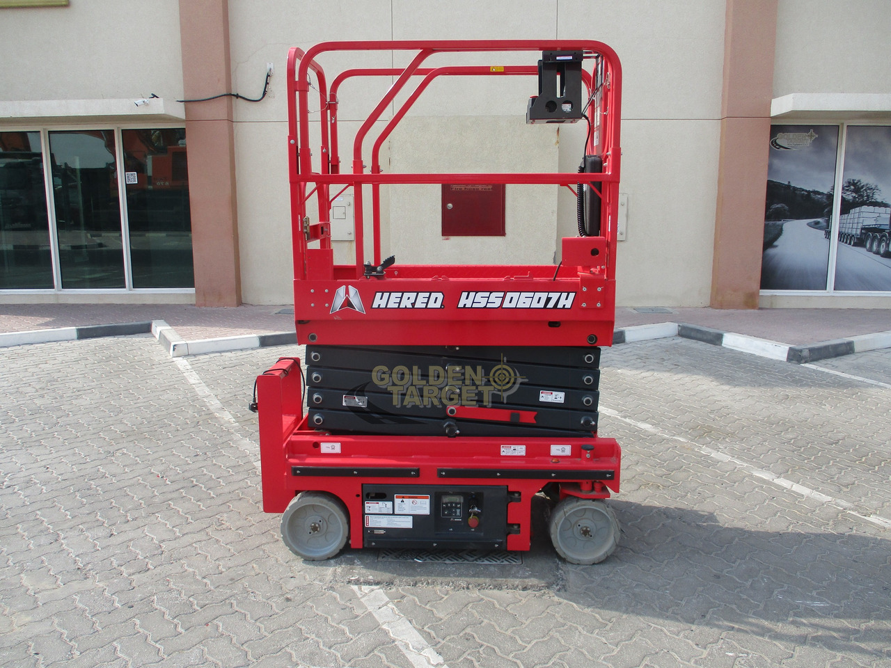 Hered HSS0607H Hydraulic Scissor Lift - Ножична работна платформа: снимка 5 Hered HSS0607H Hydraulic Scissor Lift - Ножична работна платформа: снимка 5