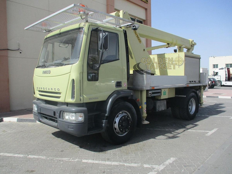 Iveco Euro Cargo 180E28 - Работна площадка: снимка 2 Iveco Euro Cargo 180E28 - Работна площадка: снимка 2
