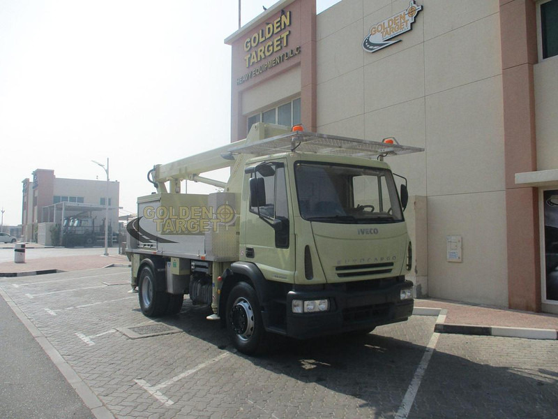 Iveco EuroCargo 180E28 - Работна площадка: снимка 1 Iveco EuroCargo 180E28 - Работна площадка: снимка 1