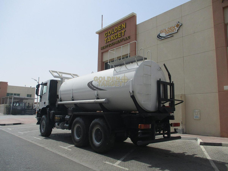 Iveco TRAKKER 380 - Камион цистерна: снимка 4 Iveco TRAKKER 380 - Камион цистерна: снимка 4