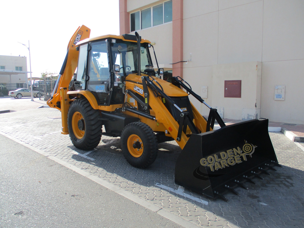 JCB 3DX PLUS 4×2 BACKHOE LOADER - Багер-товарач: снимка 1 JCB 3DX PLUS 4×2 BACKHOE LOADER - Багер-товарач: снимка 1