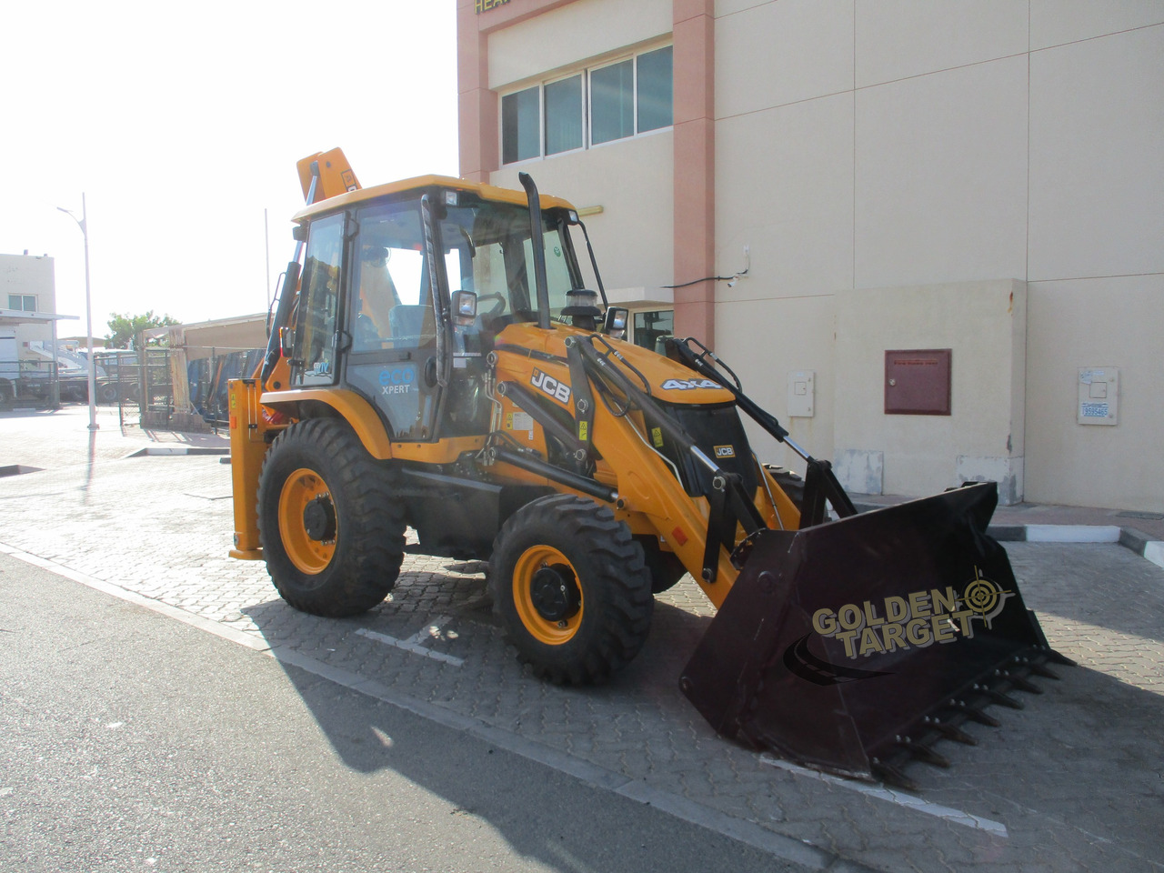 JCB 3DX PLUS 4×4 BACKHOE LOADER - Багер-товарач: снимка 1 JCB 3DX PLUS 4×4 BACKHOE LOADER - Багер-товарач: снимка 1