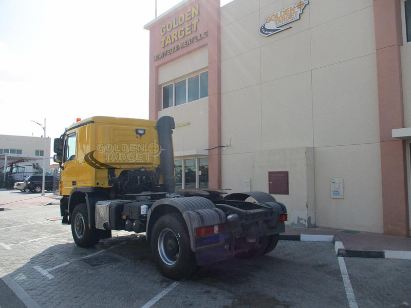 Mercedes-Benz Actros 2048 - Камион: снимка 4 Mercedes-Benz Actros 2048 - Камион: снимка 4