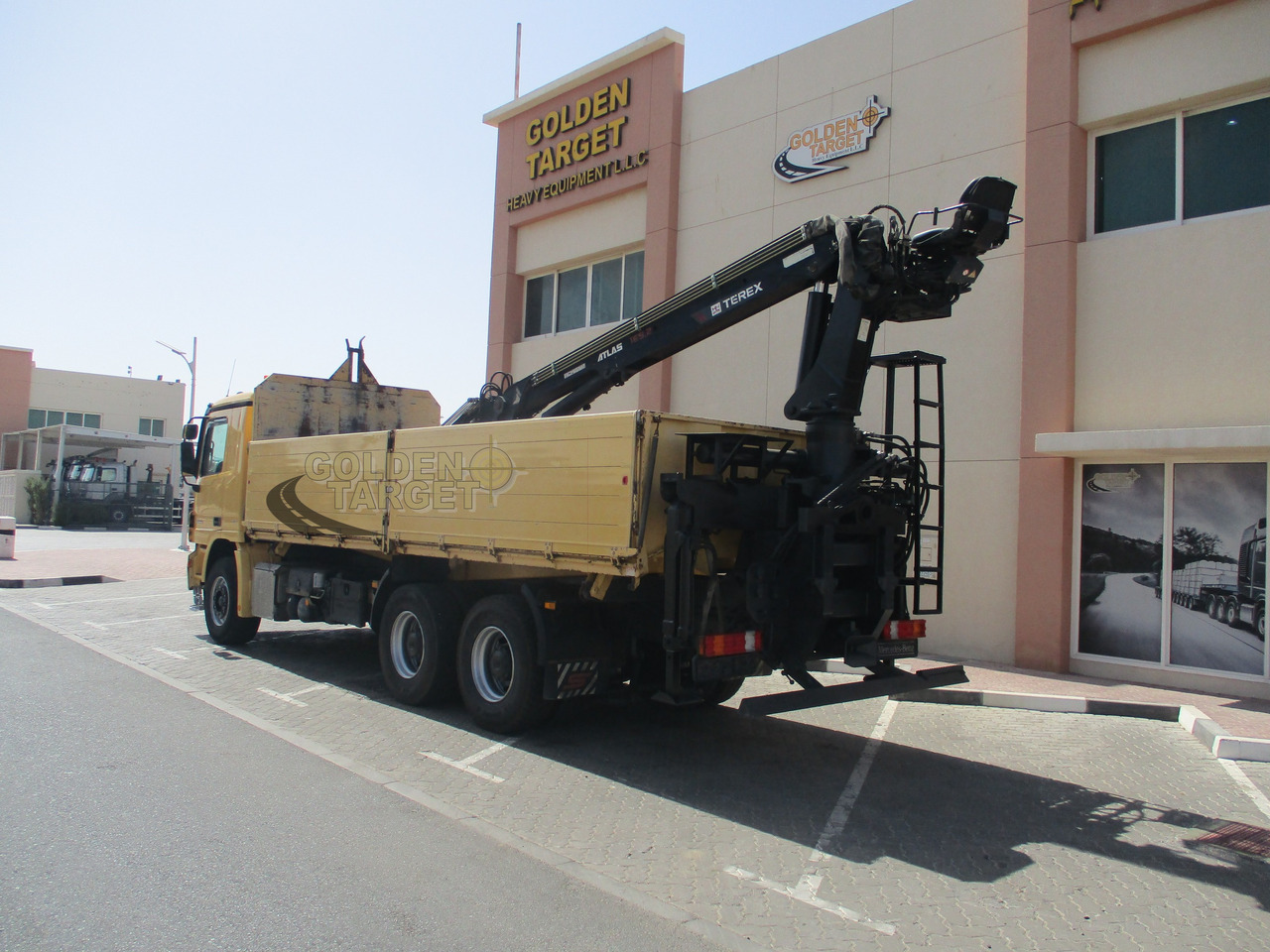 MERCEDES-BENZ ACTROS 2644 6×4 with ATLAS 165.2 Block Crane - Камион с кран: снимка 4 MERCEDES-BENZ ACTROS 2644 6×4 with ATLAS 165.2 Block Crane - Камион с кран: снимка 4