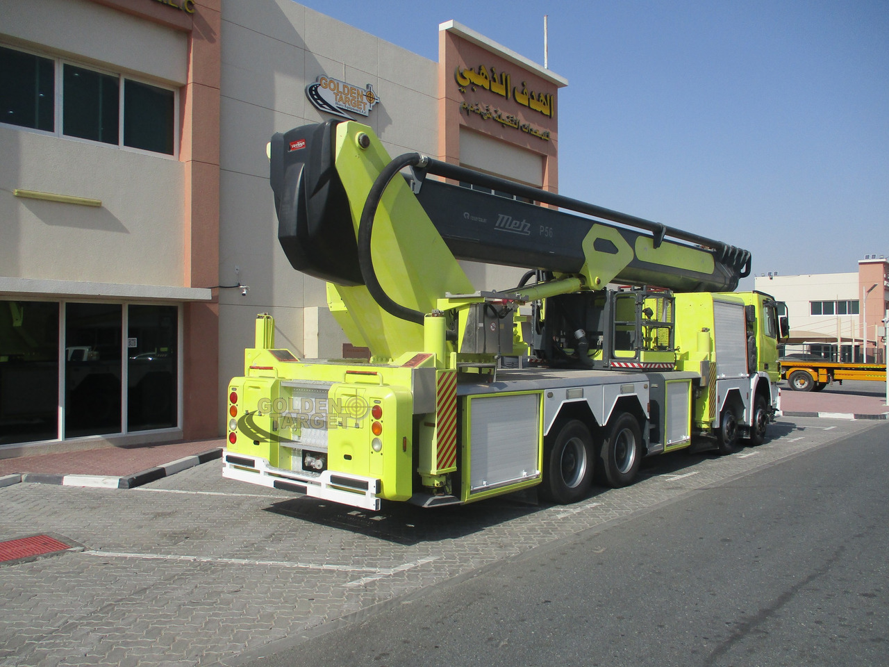 Mercedes ACTROS 4140 8x4 METZ P56 Fire Truck - Пожарна кола: снимка 3 Mercedes ACTROS 4140 8x4 METZ P56 Fire Truck - Пожарна кола: снимка 3