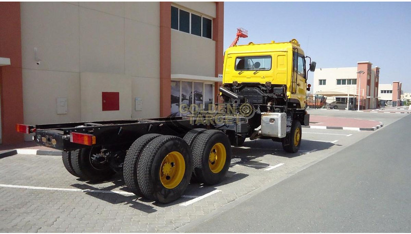 Nissan CZ4YL - Шаси полуремарке: снимка 3 Nissan CZ4YL - Шаси полуремарке: снимка 3