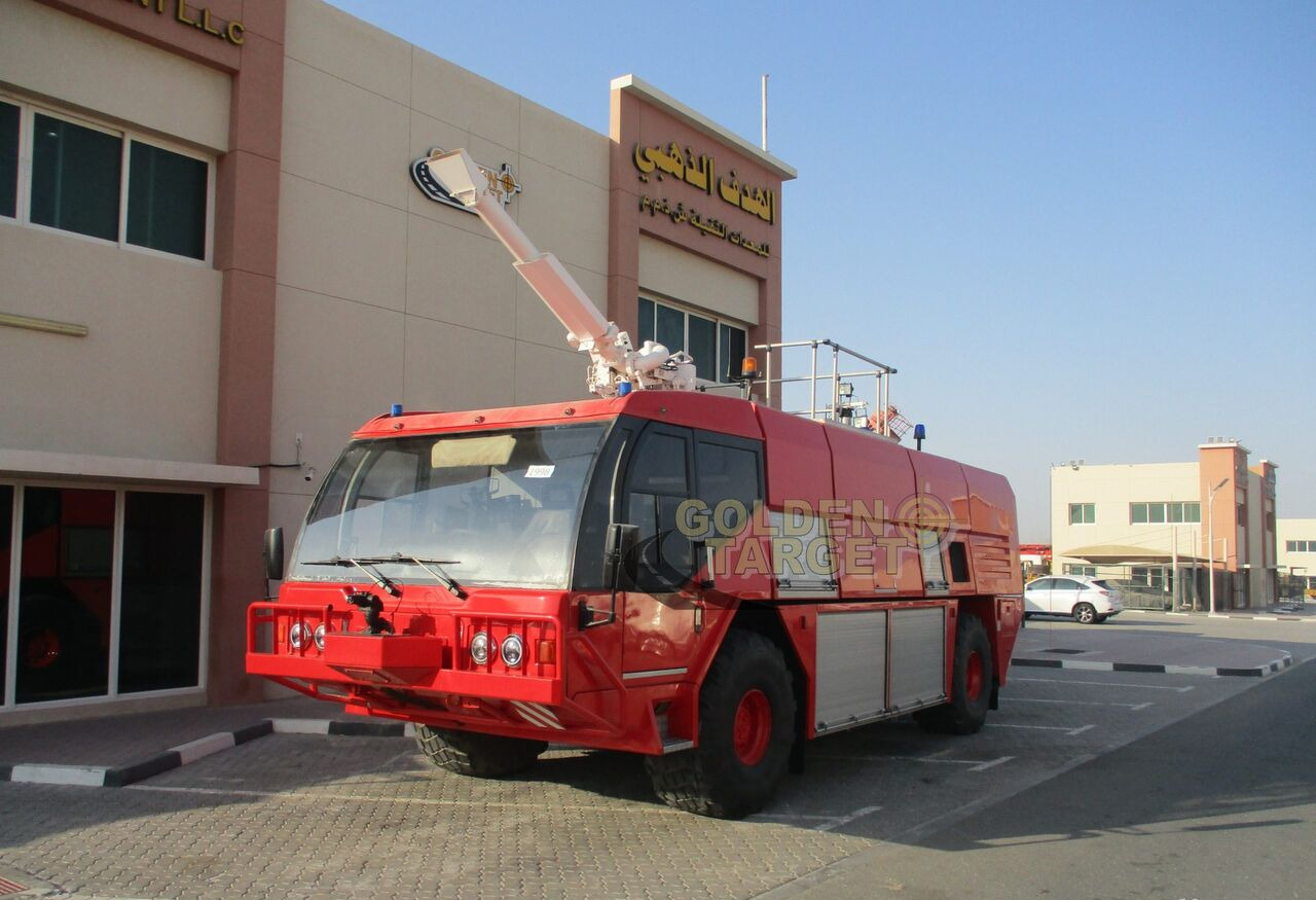 Reynold Boughton Barracuda 4x4 Airport Fire Truck - Пожарна кола: снимка 1 Reynold Boughton Barracuda 4x4 Airport Fire Truck - Пожарна кола: снимка 1