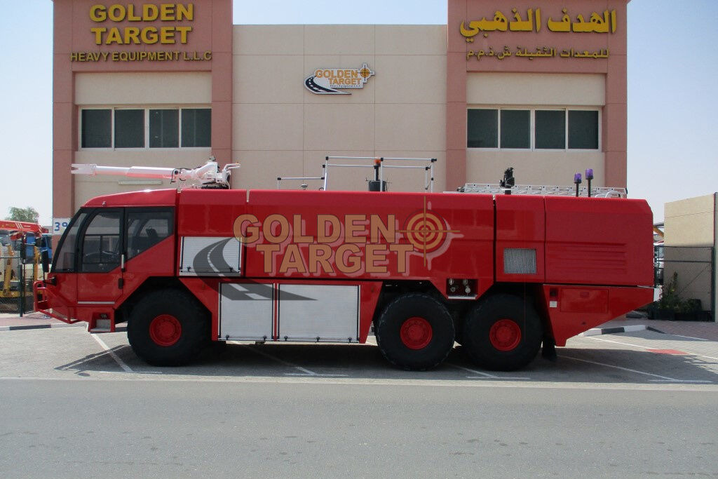 Reynold Boughton Barracuda 6x6 Airport Fire Truck - Пожарна кола, Техника за наземно обслужване: снимка 4 Reynold Boughton Barracuda 6x6 Airport Fire Truck - Пожарна кола, Техника за наземно обслужване: снимка 4