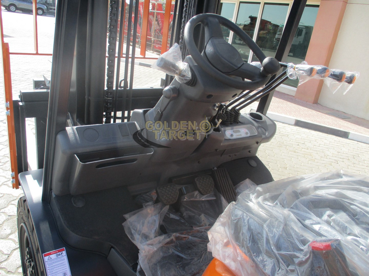 Нови Дизелов мотокар SOCMA HNF-30 Forklift: снимка 8