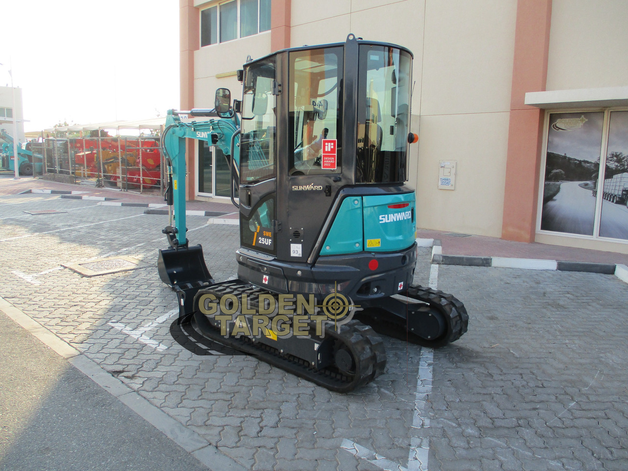 SUNWARD SWE25UF Mini Hydraulic Excavator - Мини багер: снимка 4 SUNWARD SWE25UF Mini Hydraulic Excavator - Мини багер: снимка 4