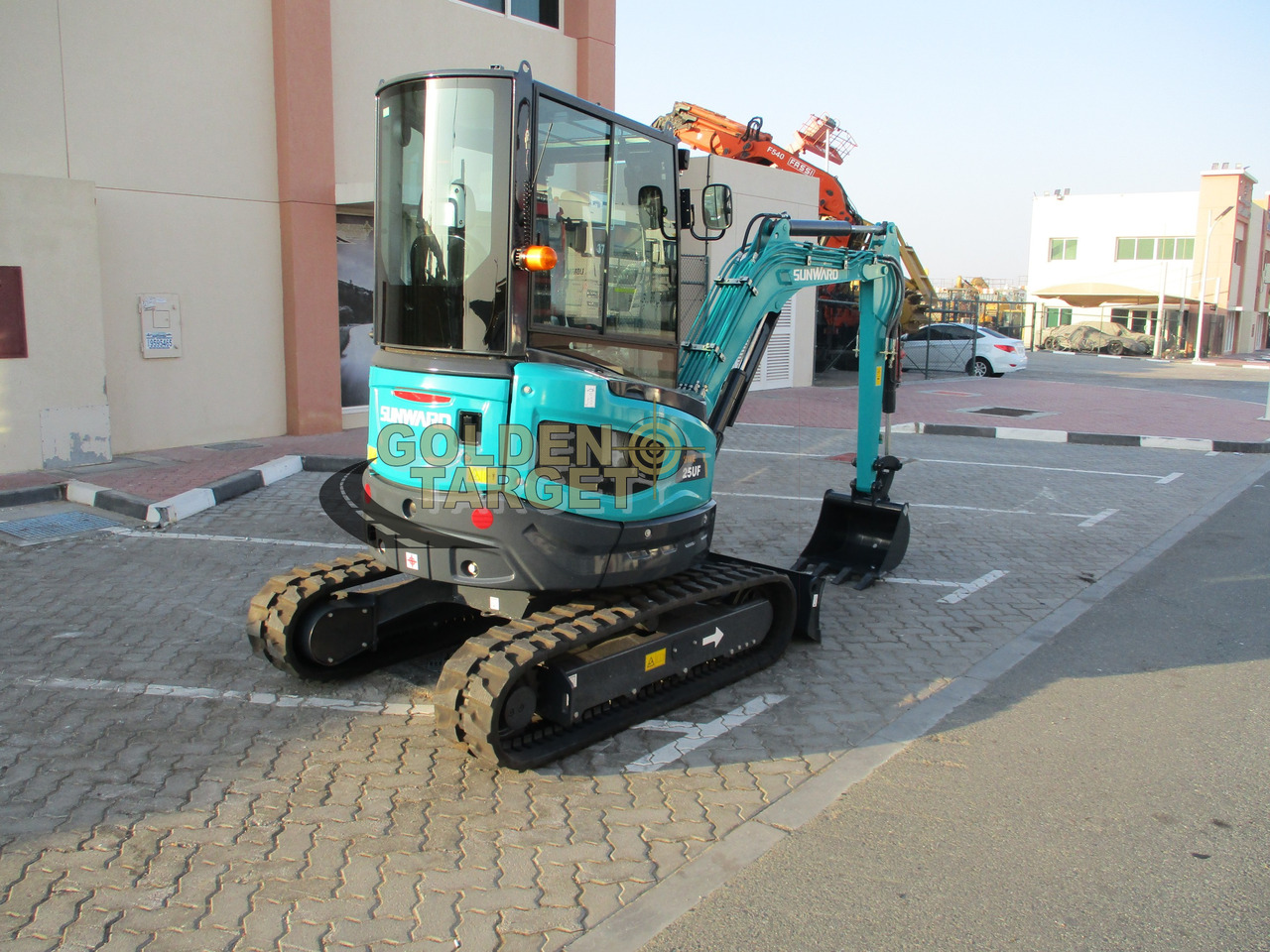 SUNWARD SWE25UF Mini Hydraulic Excavator - Мини багер: снимка 3 SUNWARD SWE25UF Mini Hydraulic Excavator - Мини багер: снимка 3