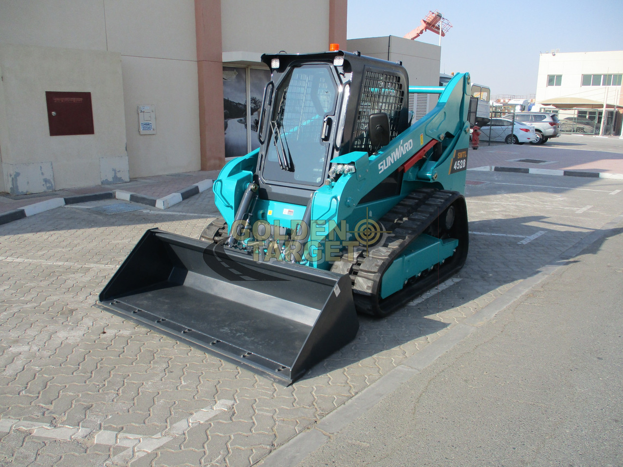SUNWARD SWTL 4528 Rubber Tracks Skid Steer - Мини челен товарач: снимка 2 SUNWARD SWTL 4528 Rubber Tracks Skid Steer - Мини челен товарач: снимка 2