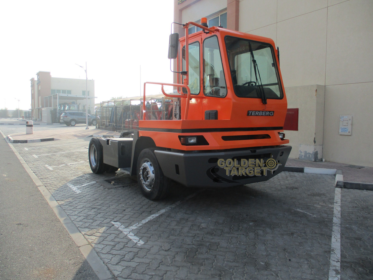 Terberg YT222 4x2 Terminal Truck - Терминален влекач: снимка 1 Terberg YT222 4x2 Terminal Truck - Терминален влекач: снимка 1