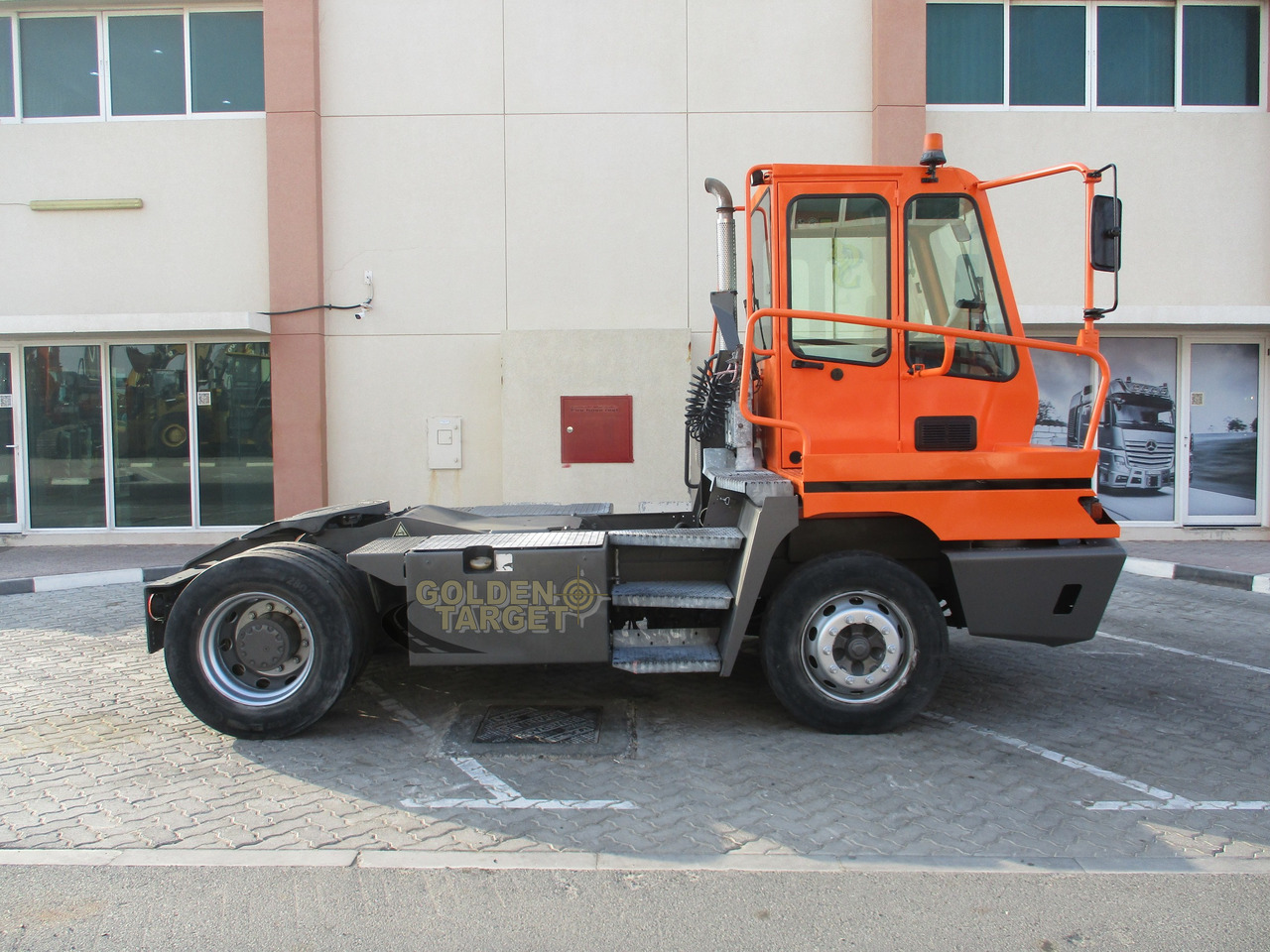 Terberg YT222 4x2 Terminal Truck - Терминален влекач: снимка 5 Terberg YT222 4x2 Terminal Truck - Терминален влекач: снимка 5