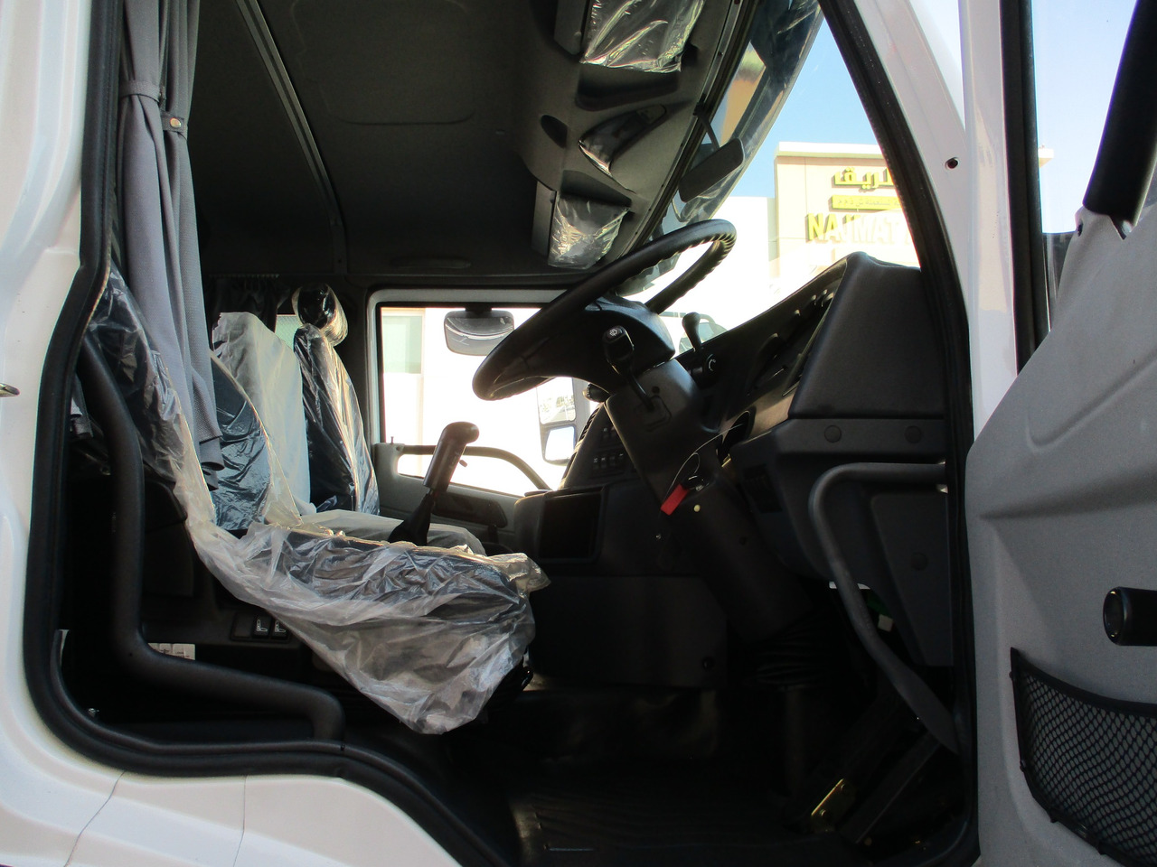 Нови Влекач FAW 4181P2K15 6x4 Head Truck: снимка 10