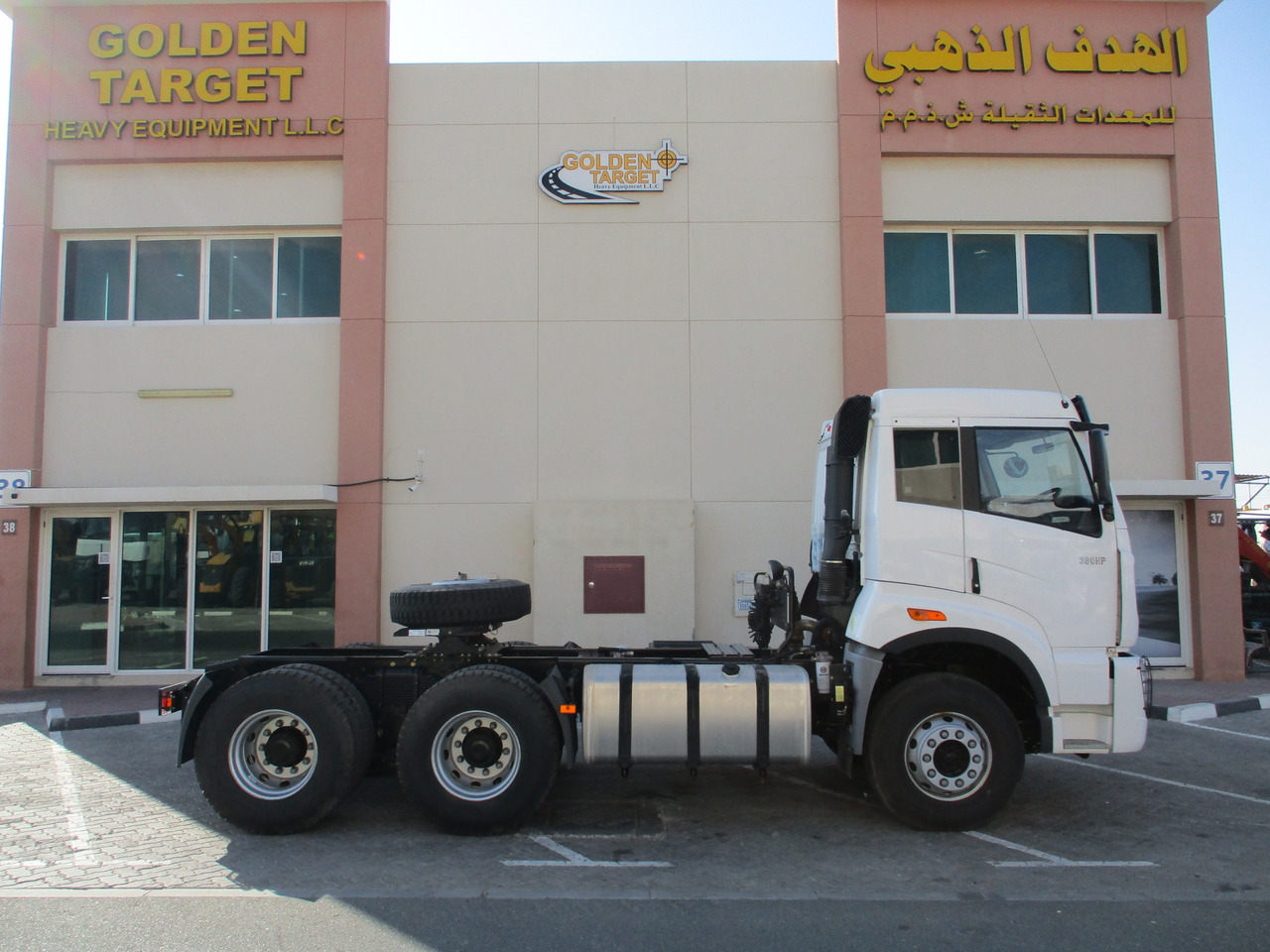 FAW 4181P2K15 6x4 Head Truck - Влекач: снимка 5 FAW 4181P2K15 6x4 Head Truck - Влекач: снимка 5