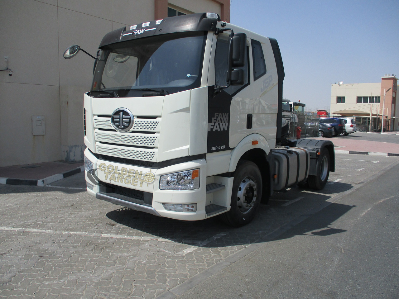 FAW J6P-420 4x2 Head Truck - Влекач: снимка 2 FAW J6P-420 4x2 Head Truck - Влекач: снимка 2