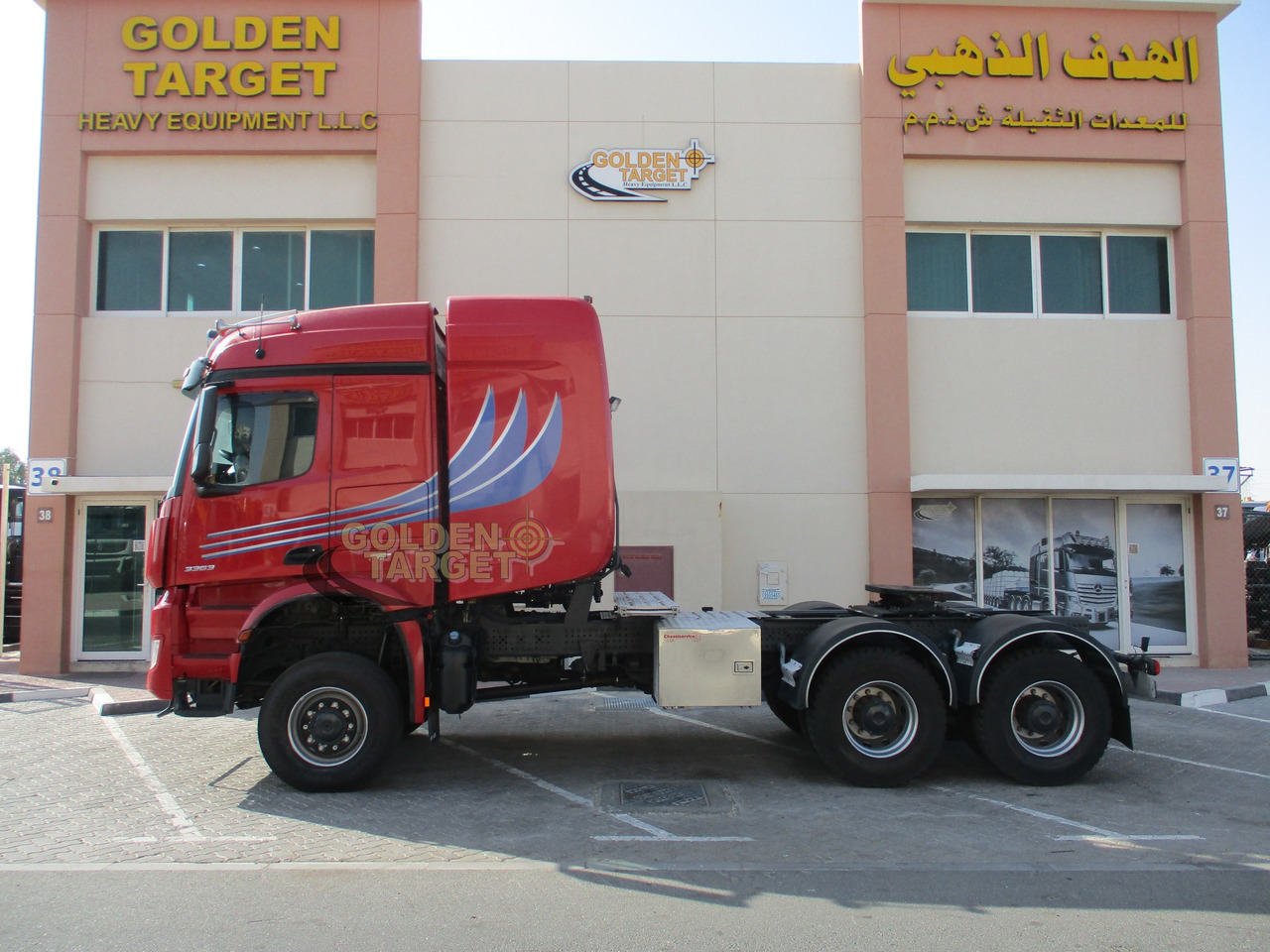 Влекач MERCEDES-BENZ Arocs 3363 6x6 Head Truck: снимка 6