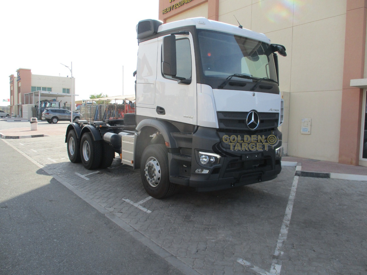 Mercedes-Benz Actros 3342 6x4 Right Hand Head Truck - Влекач: снимка 1 Mercedes-Benz Actros 3342 6x4 Right Hand Head Truck - Влекач: снимка 1