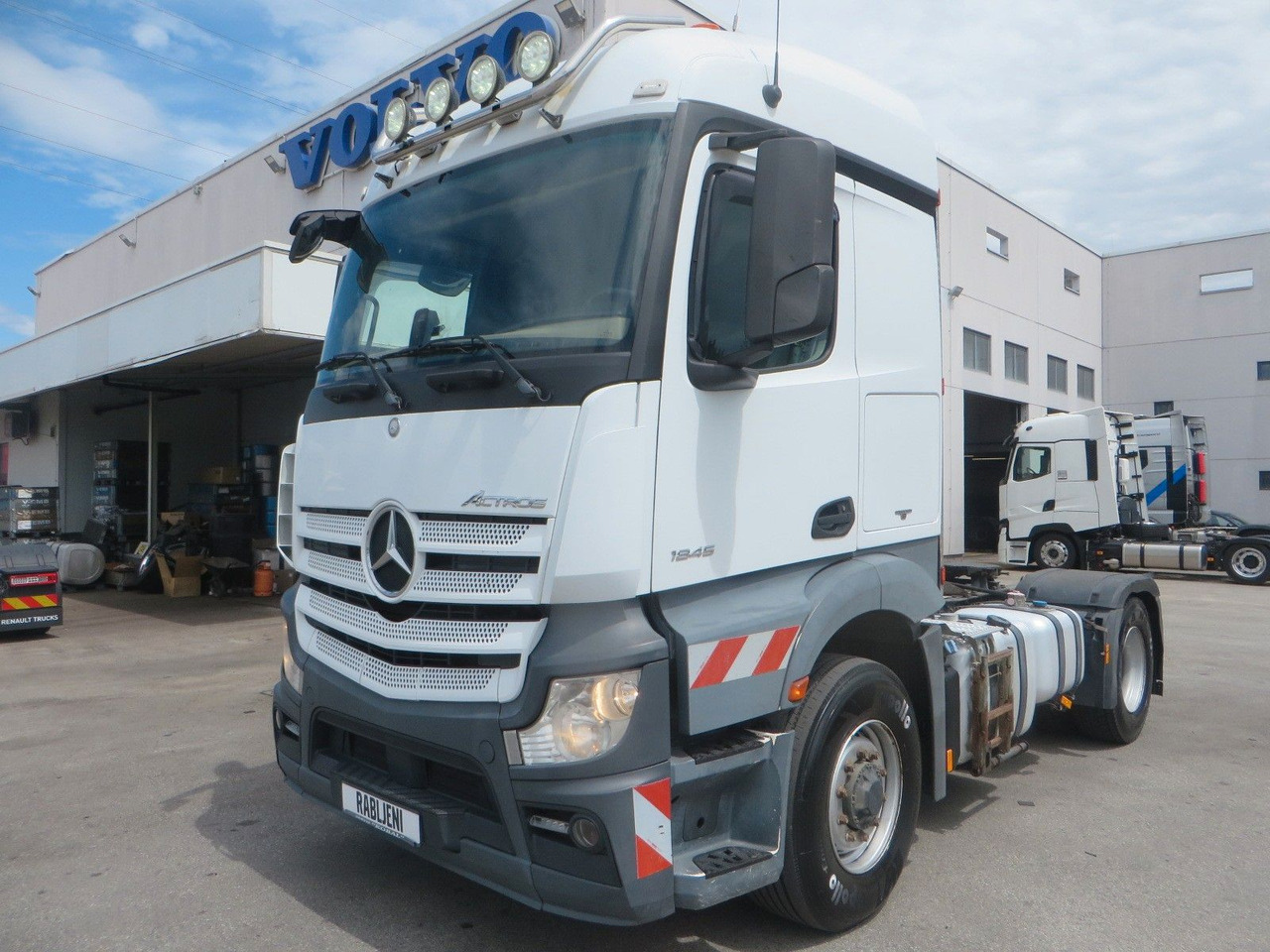 Mercedes-Benz Actros 1845 LS Retarder Hydraulic - Влекач: снимка 1 Mercedes-Benz Actros 1845 LS Retarder Hydraulic - Влекач: снимка 1