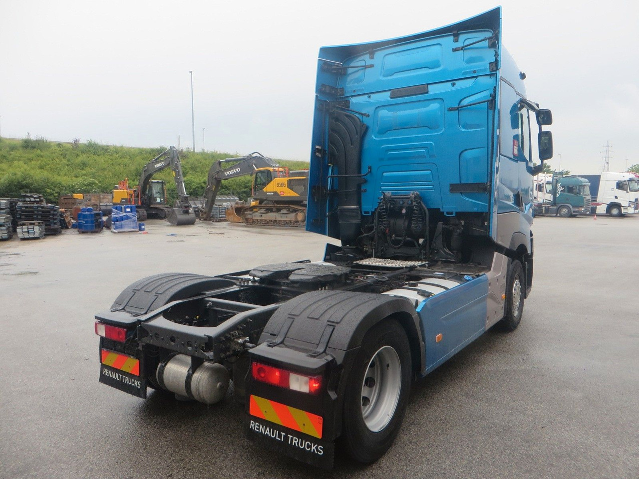 Renault T480 HSC 4x2Tractor - Влекач: снимка 3 Renault T480 HSC 4x2Tractor - Влекач: снимка 3